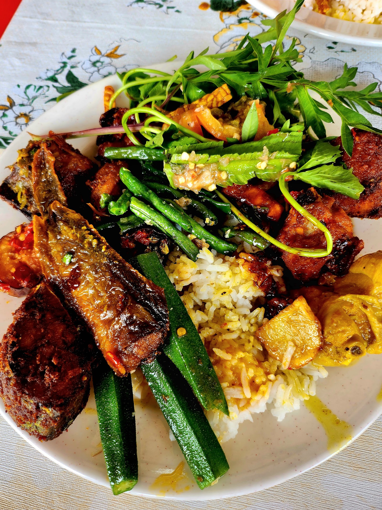 Hanie's Cafe 9